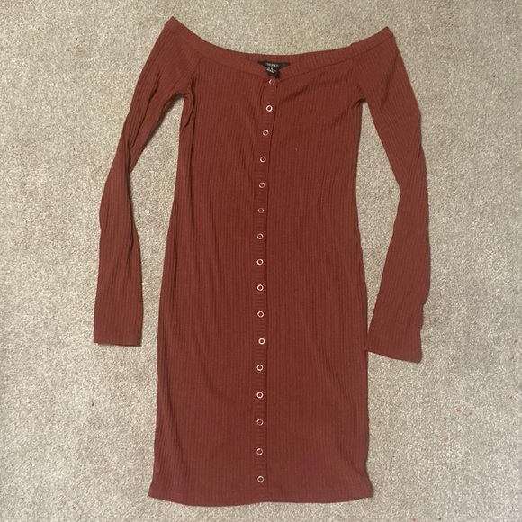 Forever 21 Dresses & Skirts - Forever 21 Rust Ribbed Button Down Off The Shoulder Long Sleeve Dress Size M
